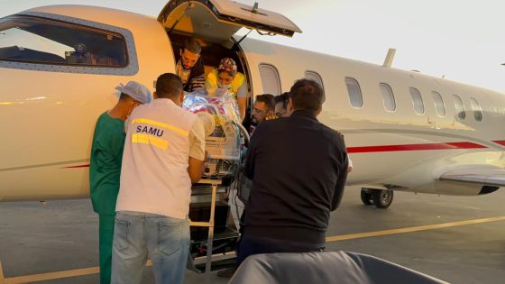وزارة الصحة تؤمن نقلا جويا استعجاليا لرضيع حديث الولادة في وضعية حرجة من العيون الى الرباط