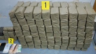 تفكيك شبكة إجرامية ضخمة للتهريب الدولي للمخدرات انطلاقًا من سواحل الدار البيضاء