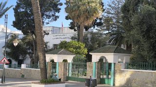 بعد آسفي.. المديرية الإقليمية للتعليم بتطوان تقرر تعليق الدراسة اليوم الاثنين